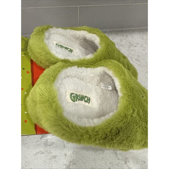 GRINCH Ladies Med 7/8 FAUX FUR Memory Foam Hood Back Slippers House Shoes NEW - Picture 6 of 6